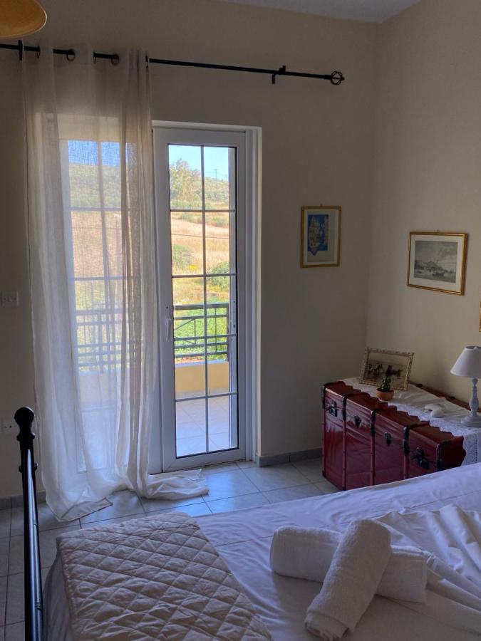 Studio Fofo Villa Marifay Psifia Extérieur photo